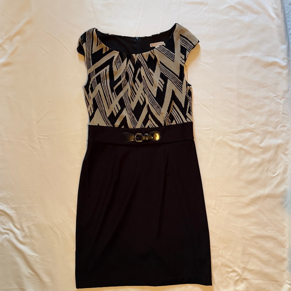 Sleeveless Black and Cream Patterned Sheath Dress